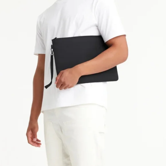 🖤 Beis Black Zippered Pouch - Picture 2 of 4